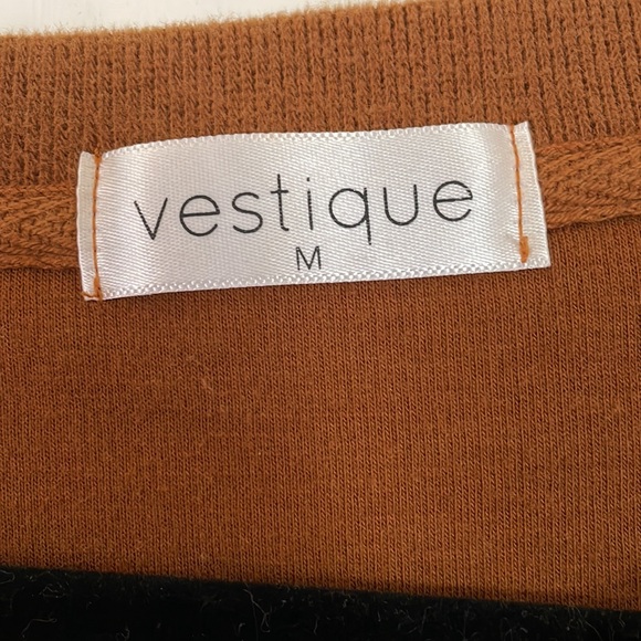 Rust colored long sleeve sweater - Picture 3 of 4